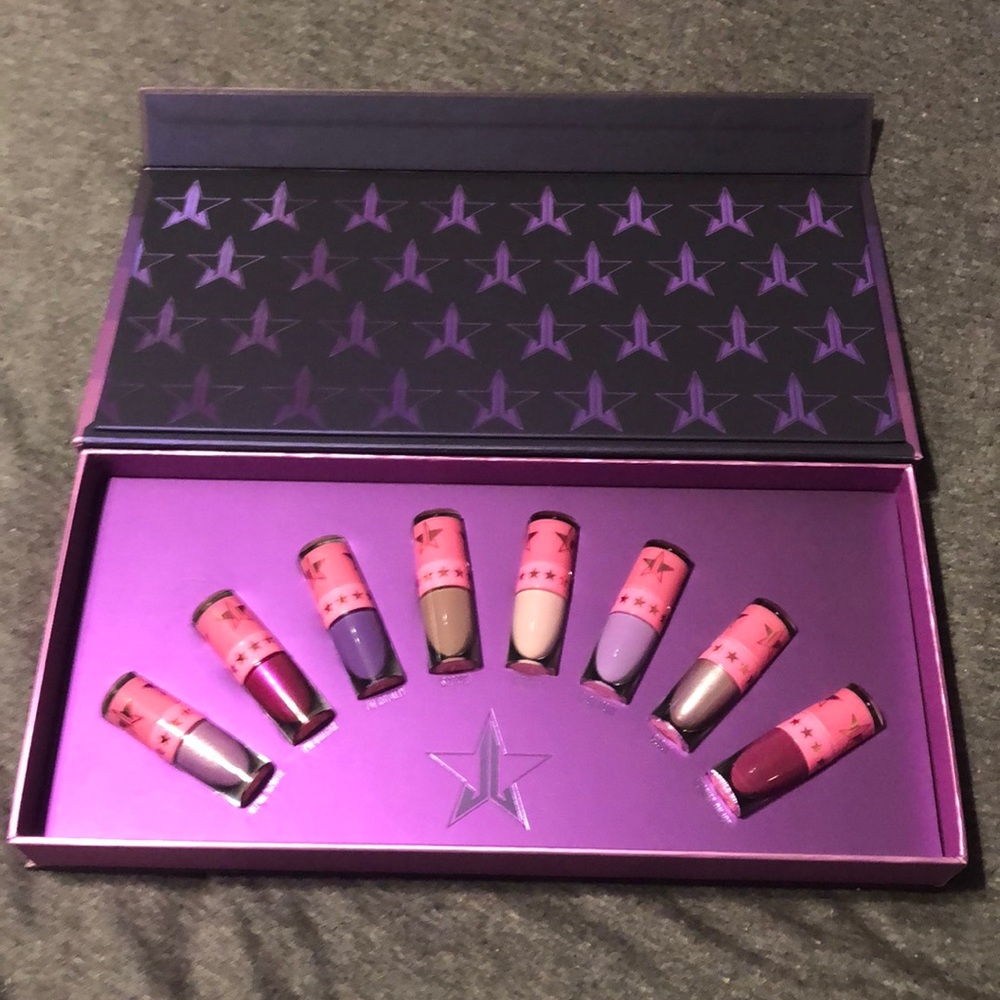 Jeffree Star Queen Bitch Bloodlust Lipsticks